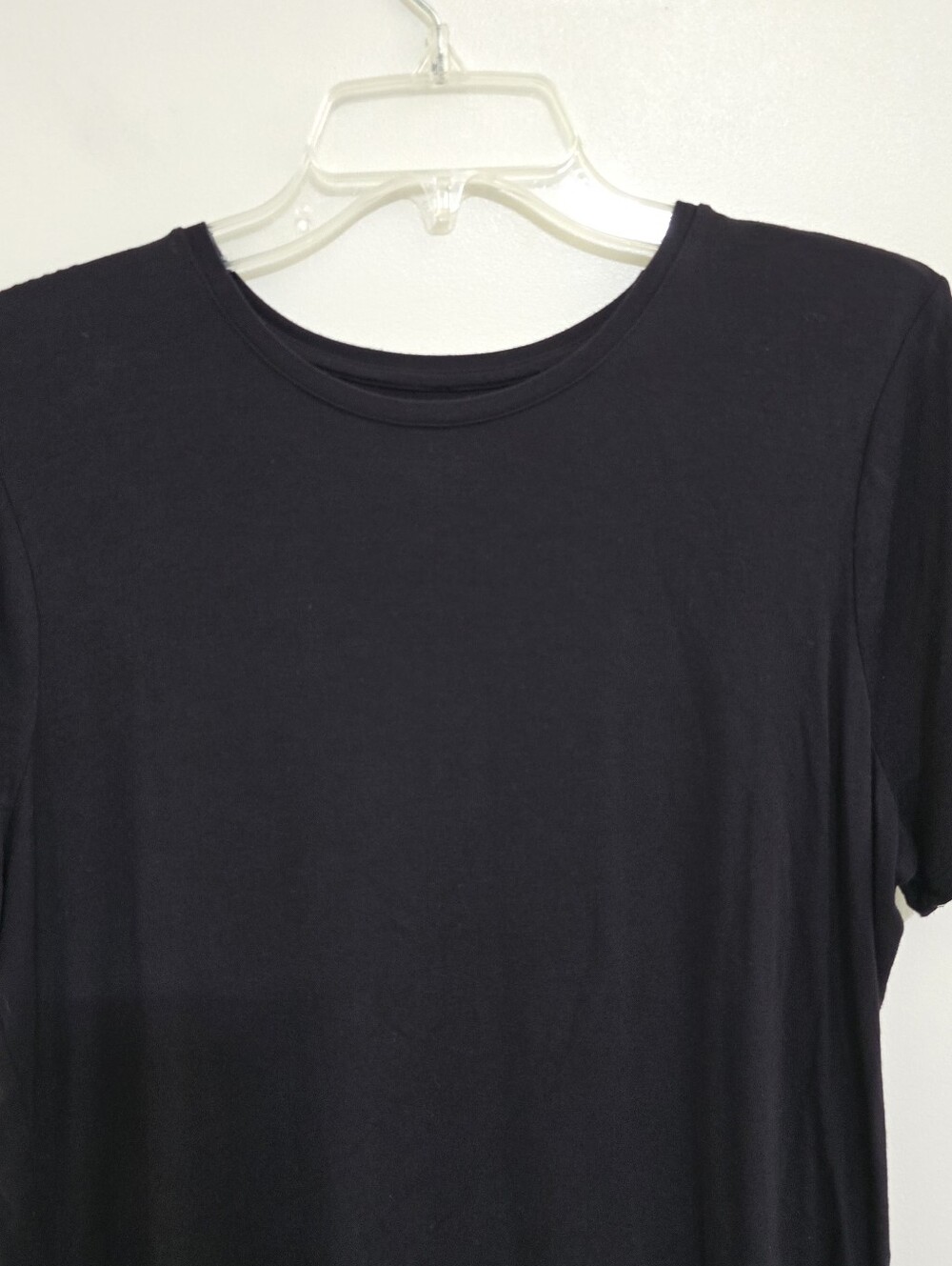 NINE WEST‎ size Large Soft Spun Short Sleeve Essential Tee Solid Black - Picture 4 of 10